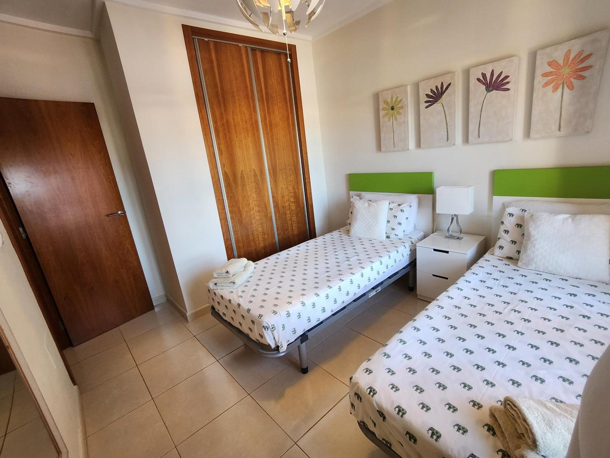 Spacious 3 Bedroom 2 Bathroom Apartment - Puerto Marina Complex Los Alcázares Екстериор снимка