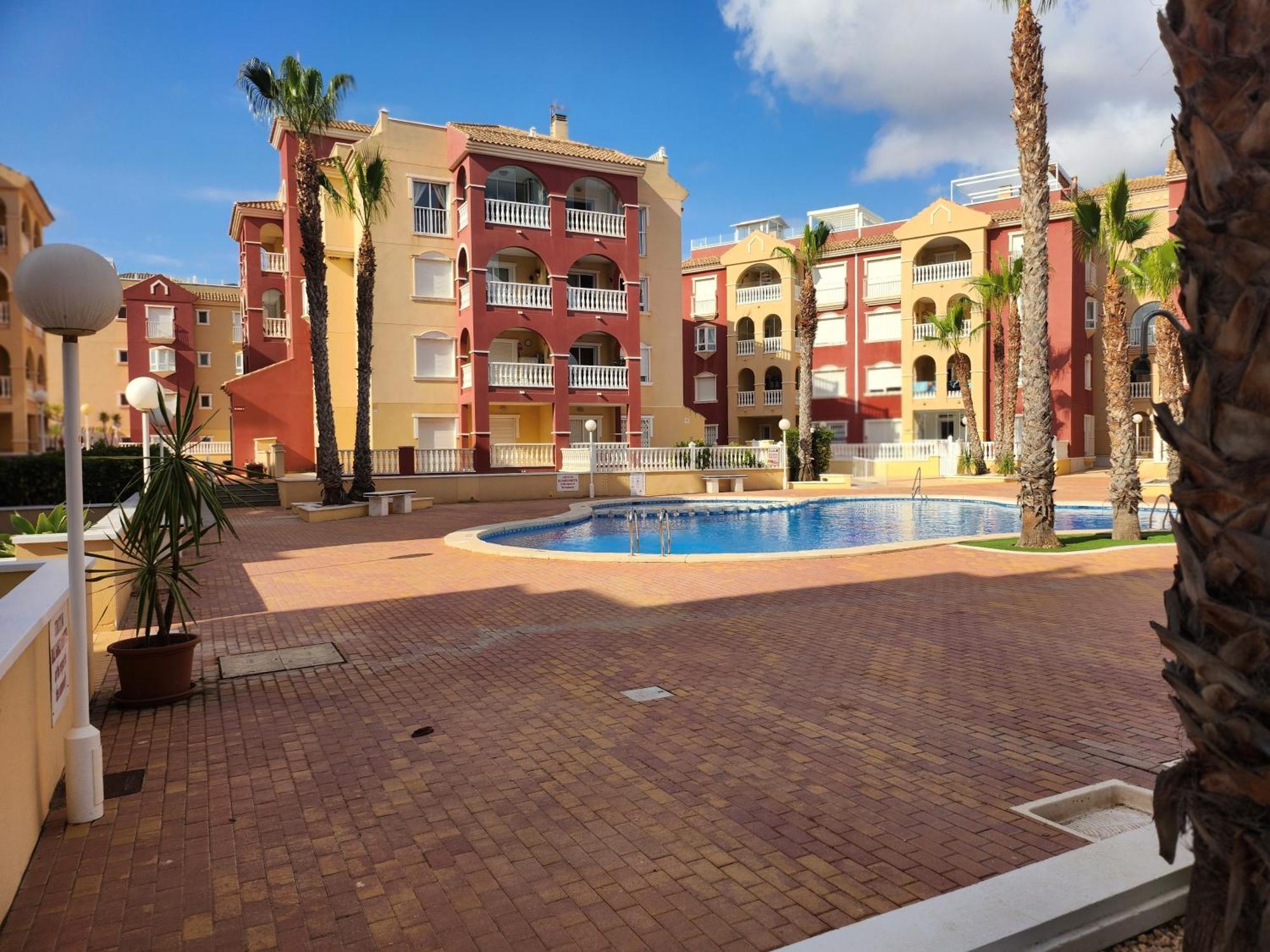 Spacious 3 Bedroom 2 Bathroom Apartment - Puerto Marina Complex Los Alcázares Екстериор снимка